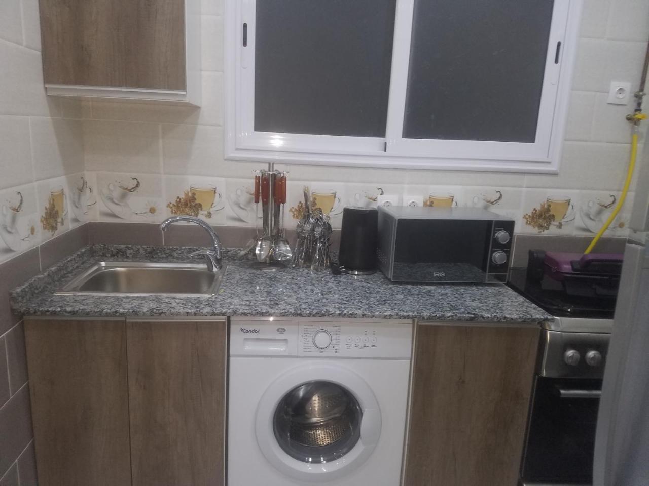 Hostel Les Pins Alger Dış mekan fotoğraf
