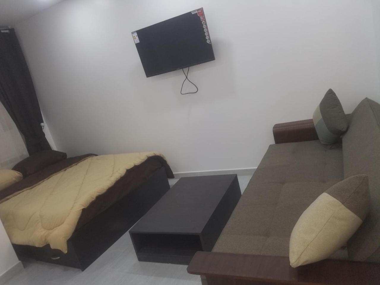 Hostel Les Pins Alger Dış mekan fotoğraf