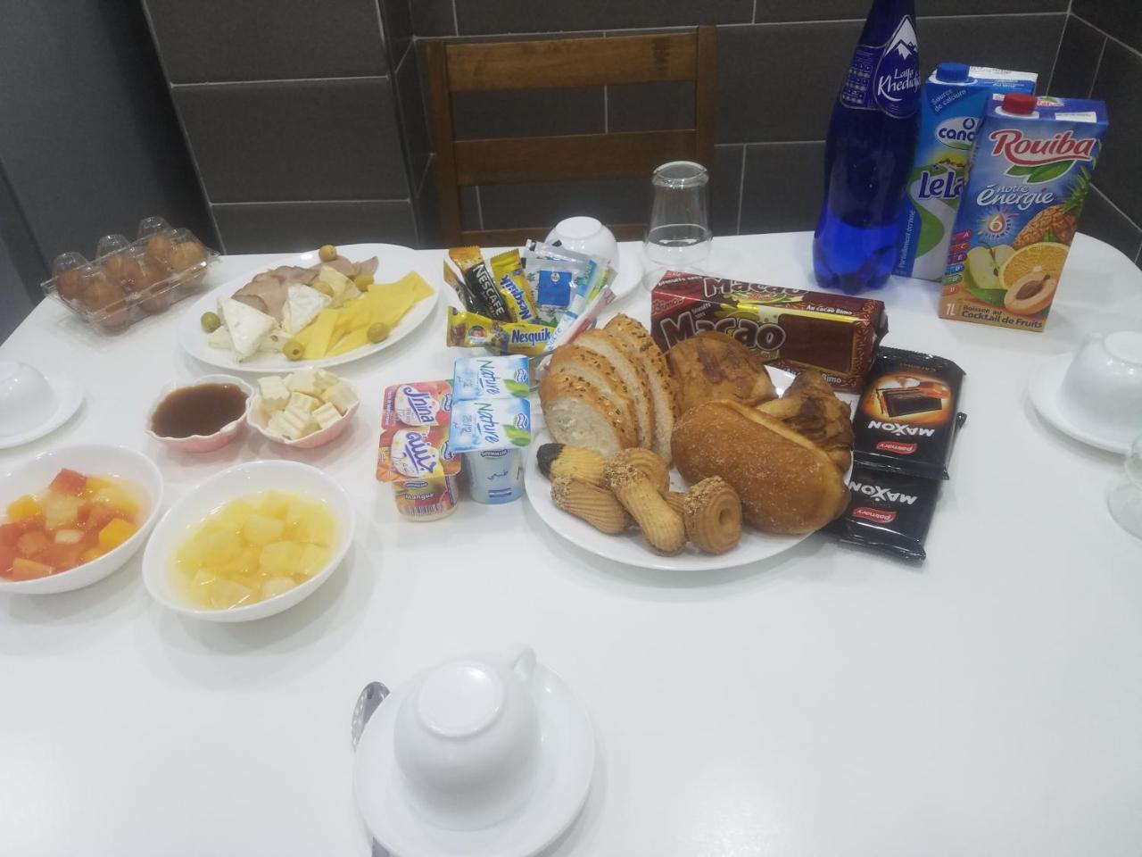 Hostel Les Pins Alger Dış mekan fotoğraf