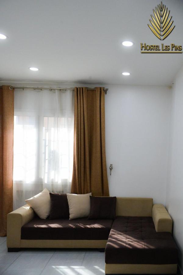 Hostel Les Pins Alger Dış mekan fotoğraf